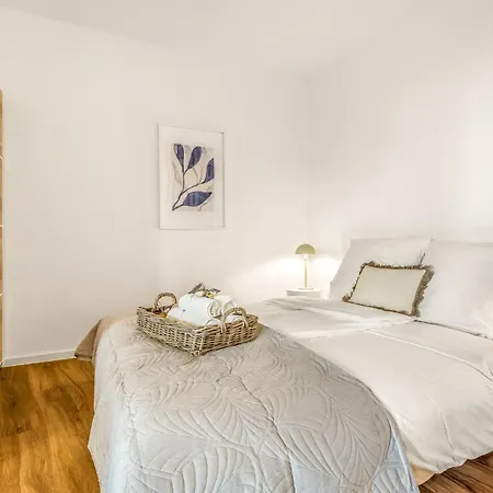 Nordic 84 - Zentrales Mit Parkplatz, Smart Tv Und Highspeed Internet