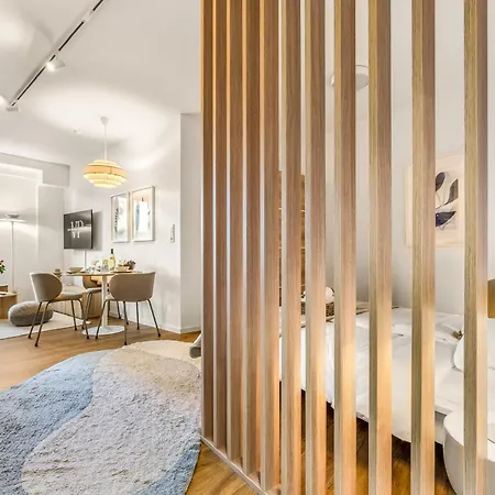 شقة Nordic 84 - Zentrales Mit Parkplatz, Smart Tv Und Highspeed Internet