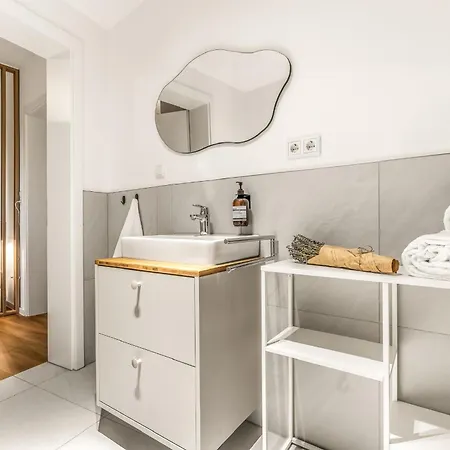 Apartment Nordic 84 - Zentrales Mit Parkplatz, Smart Tv Und Highspeed Internet